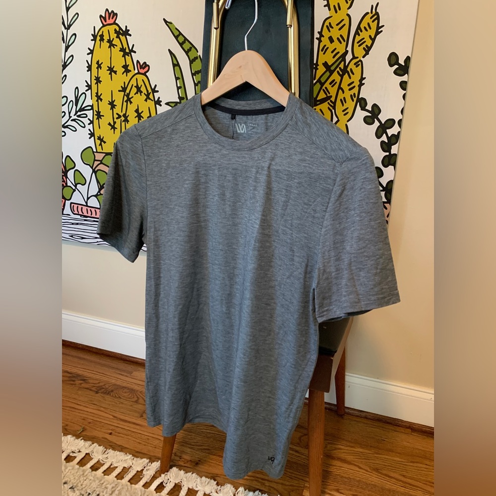 VRST Men's Essential Tee